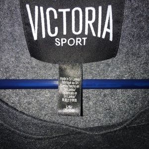 Victoria sports sweatshirt